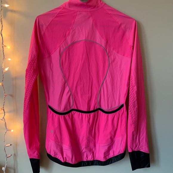 Lululemon jacket - Picture 5 of 8